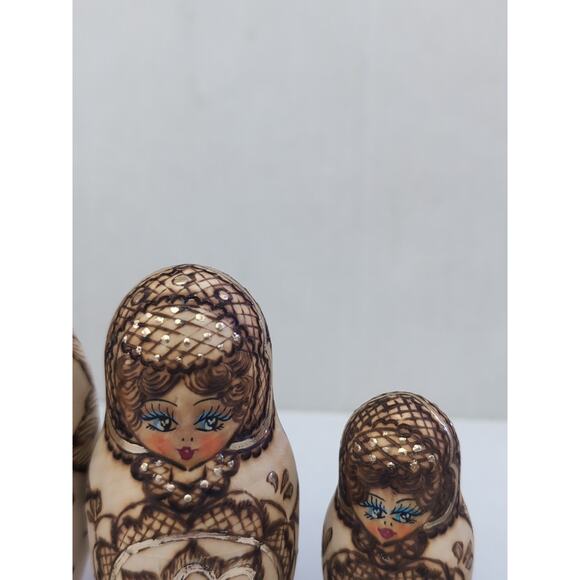Rare Russian Nesting Dolls, Gold , Wooden, Lady Face - Picture 5 of 9